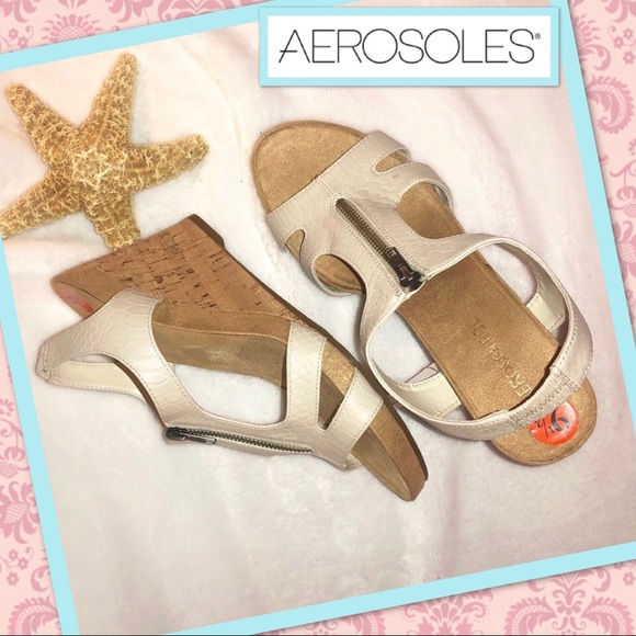 AEROSOLES Shoes - New Aerosoles Plushlow Cork Wedge Sandals 9.5